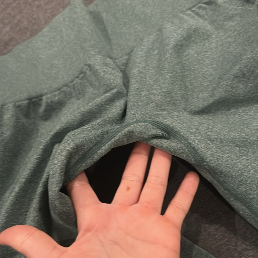 3 NVGTN leggings - Picture 3 of 4